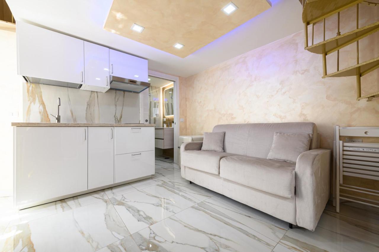 La Magnifica Napoli Apartments Gold House Esterno foto